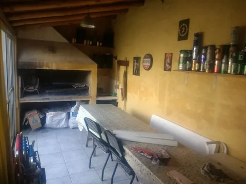 Casas en A. del Valle 494 4