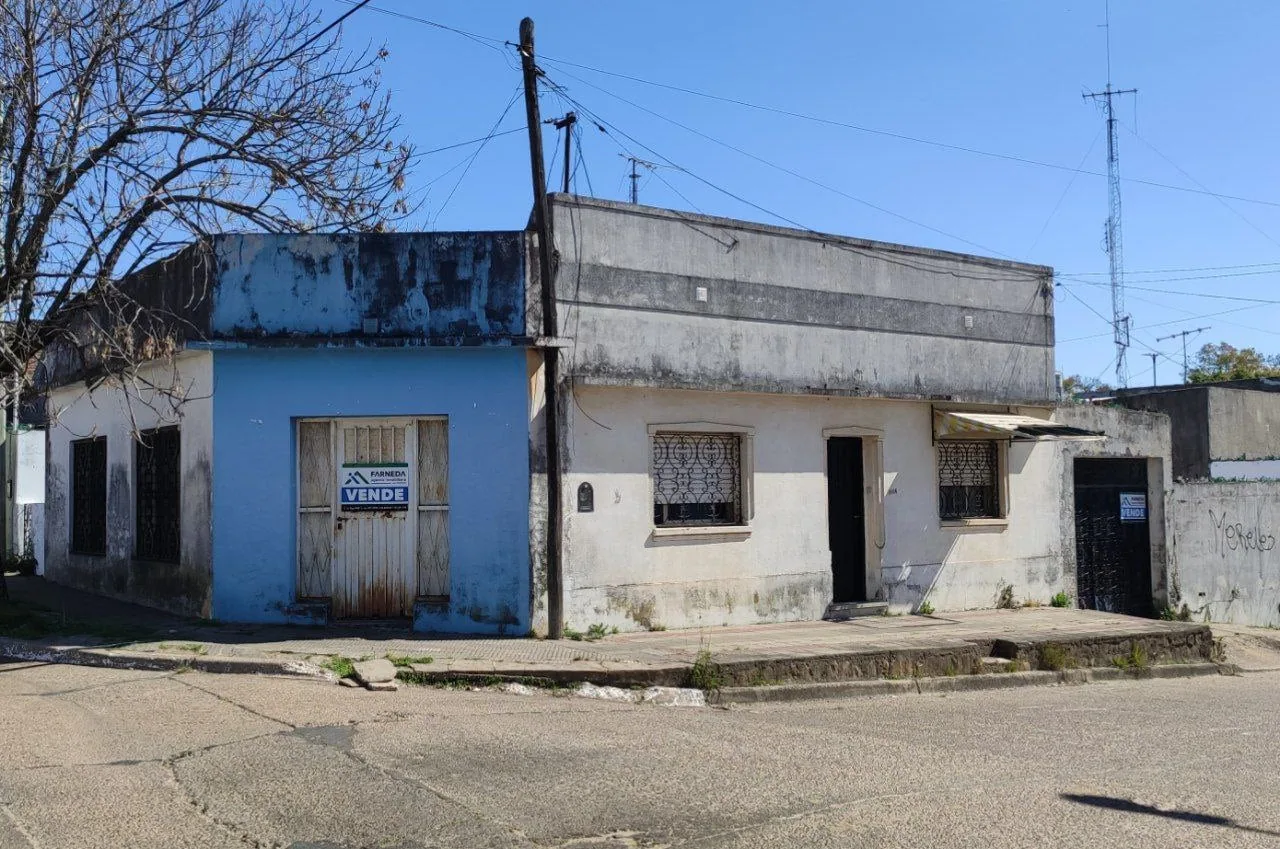 Casas en P. Del Castillo y Coldaroli