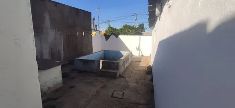 Casas en P. Del Castillo y Coldaroli 4