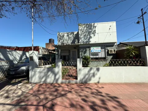 Casas en Las Heras 678 3